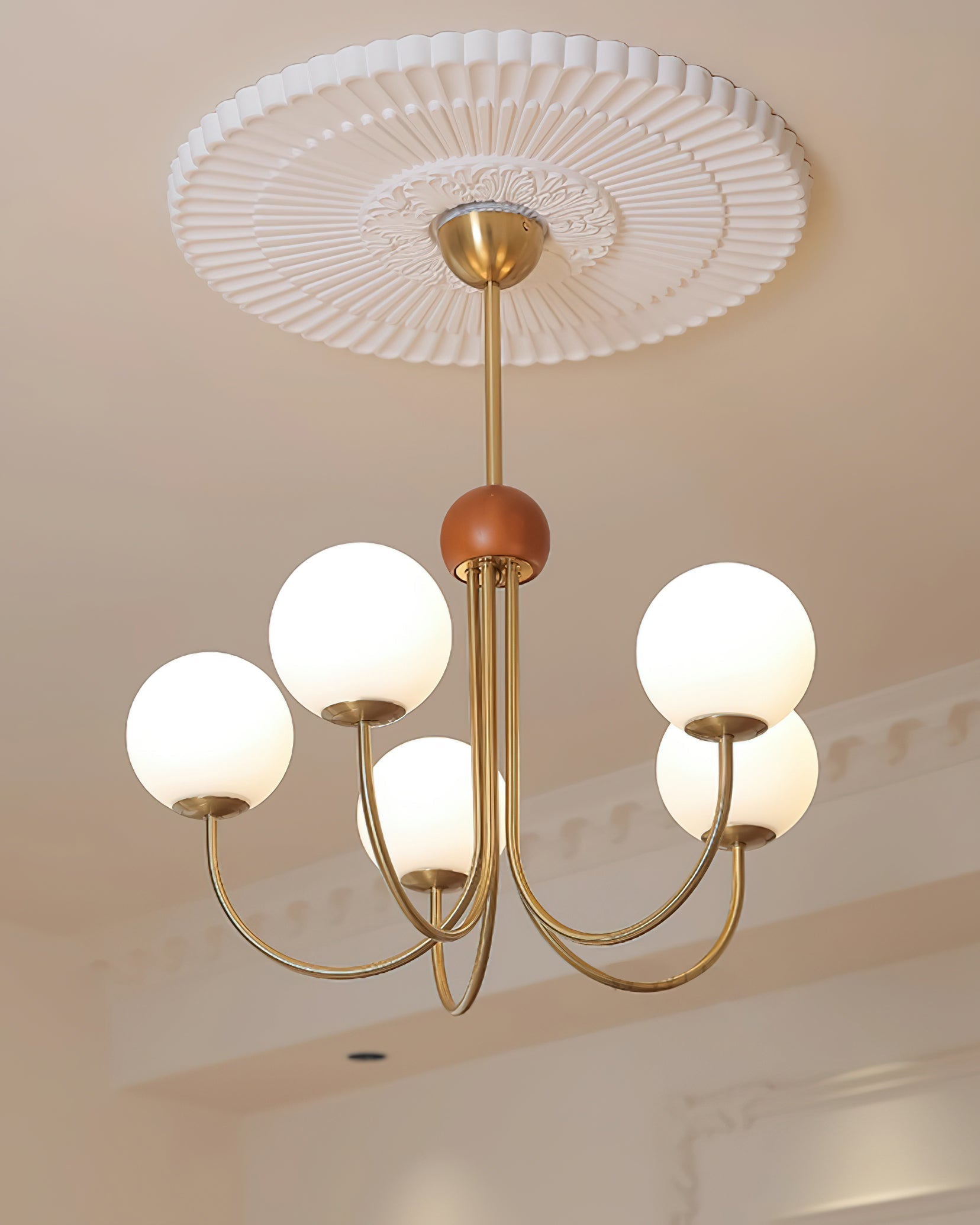 Candil Modern Brass and Globe Glass Chandelier - Lamp Copper