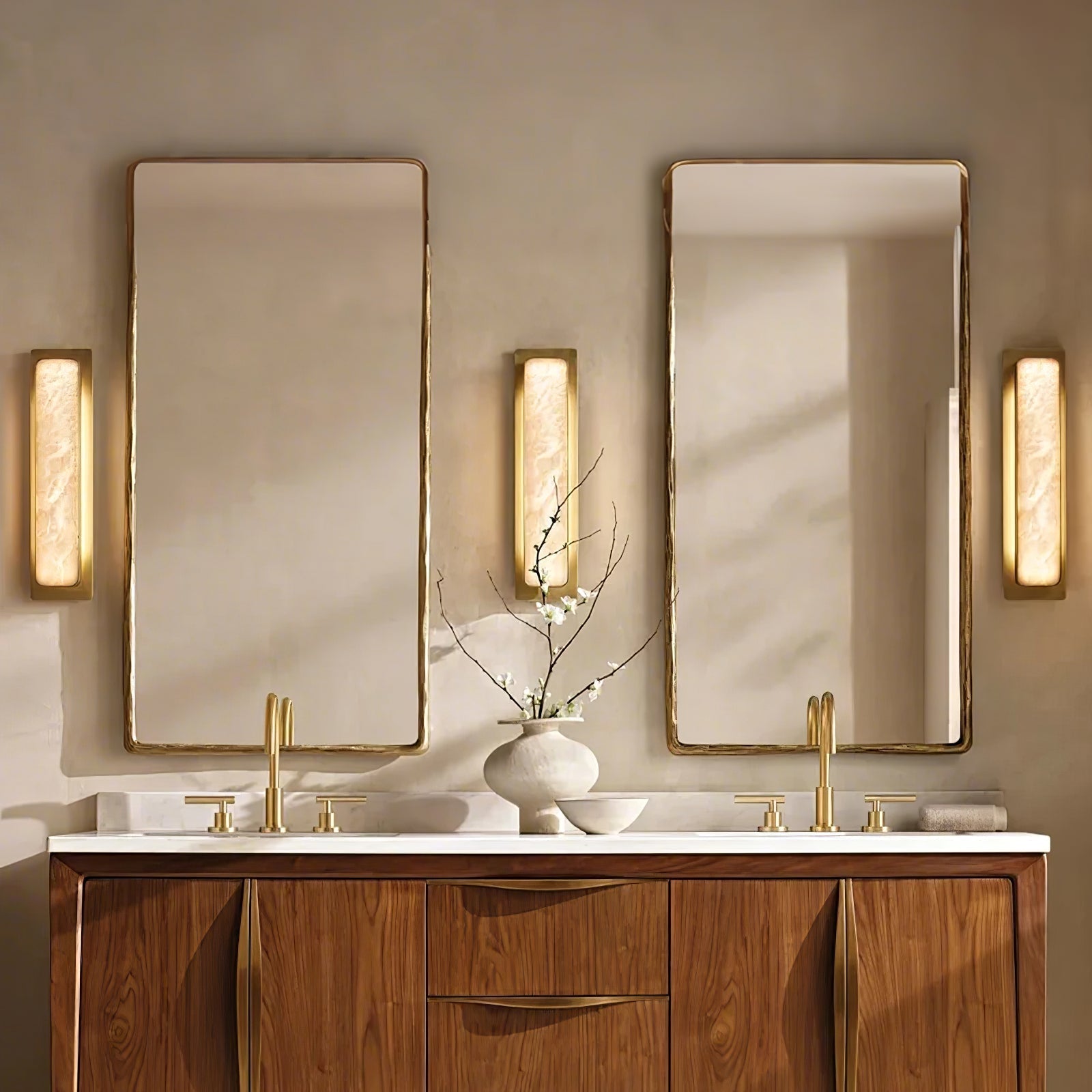 Ollore Linear Alabaster Wall Light - Lamp Copper