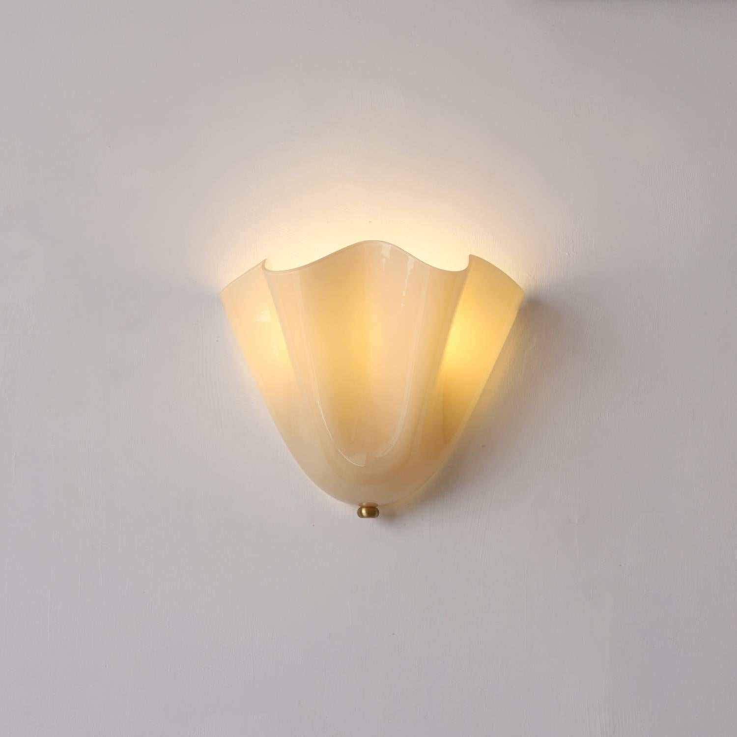 Elara Wall Lamp - Lamp Copper