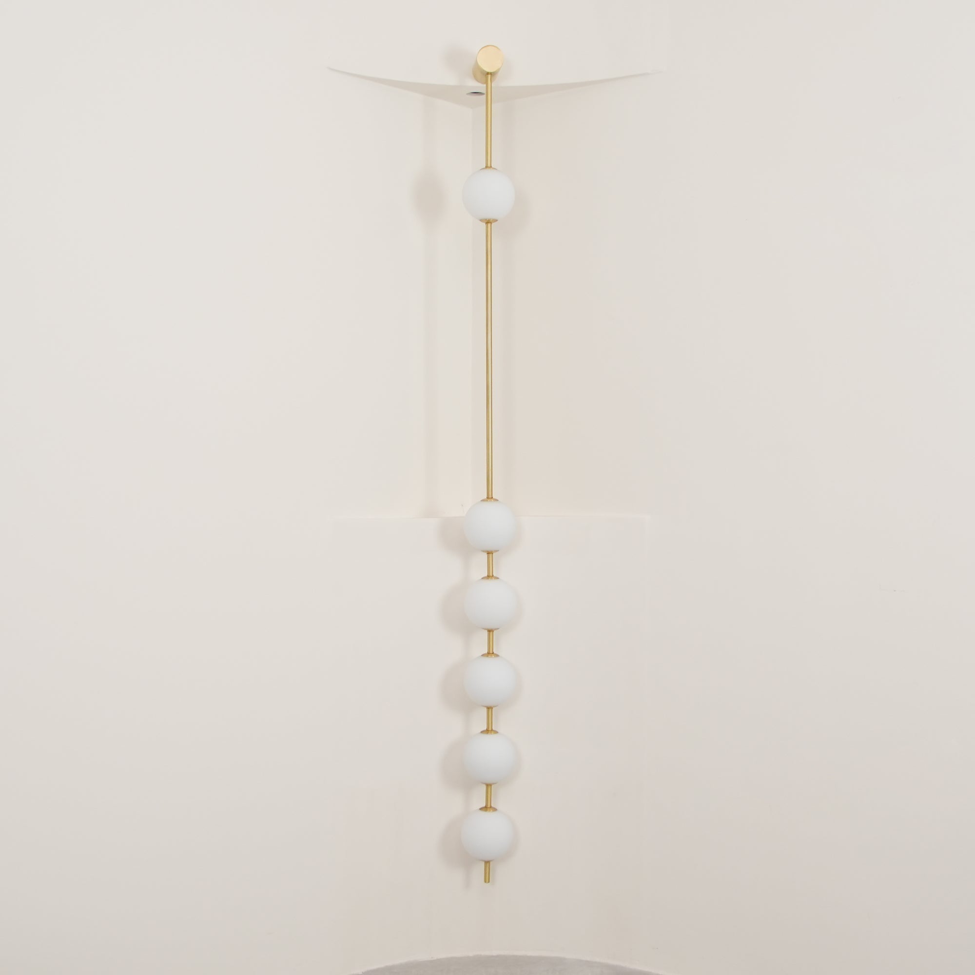 Valentina Vertical Balls Wall Lamp - Lamp Copper