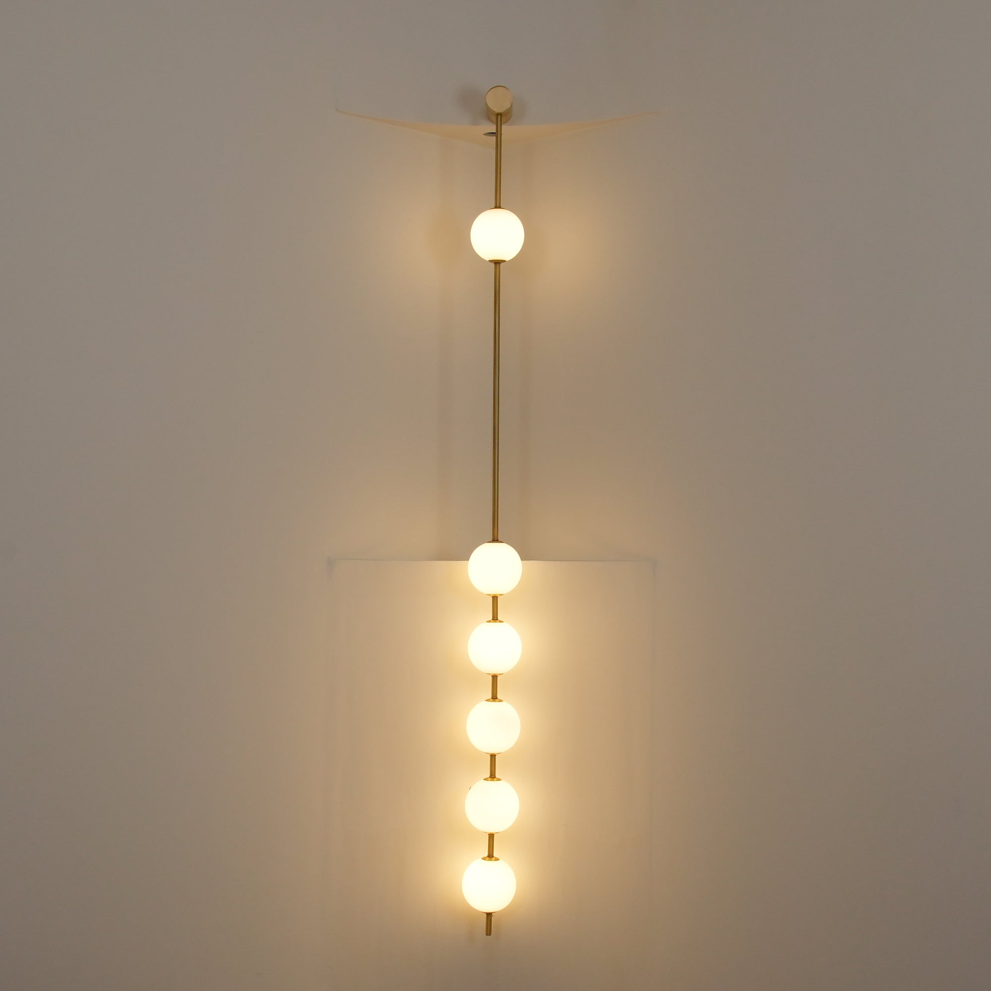 Valentina Vertical Balls Wall Lamp - Lamp Copper