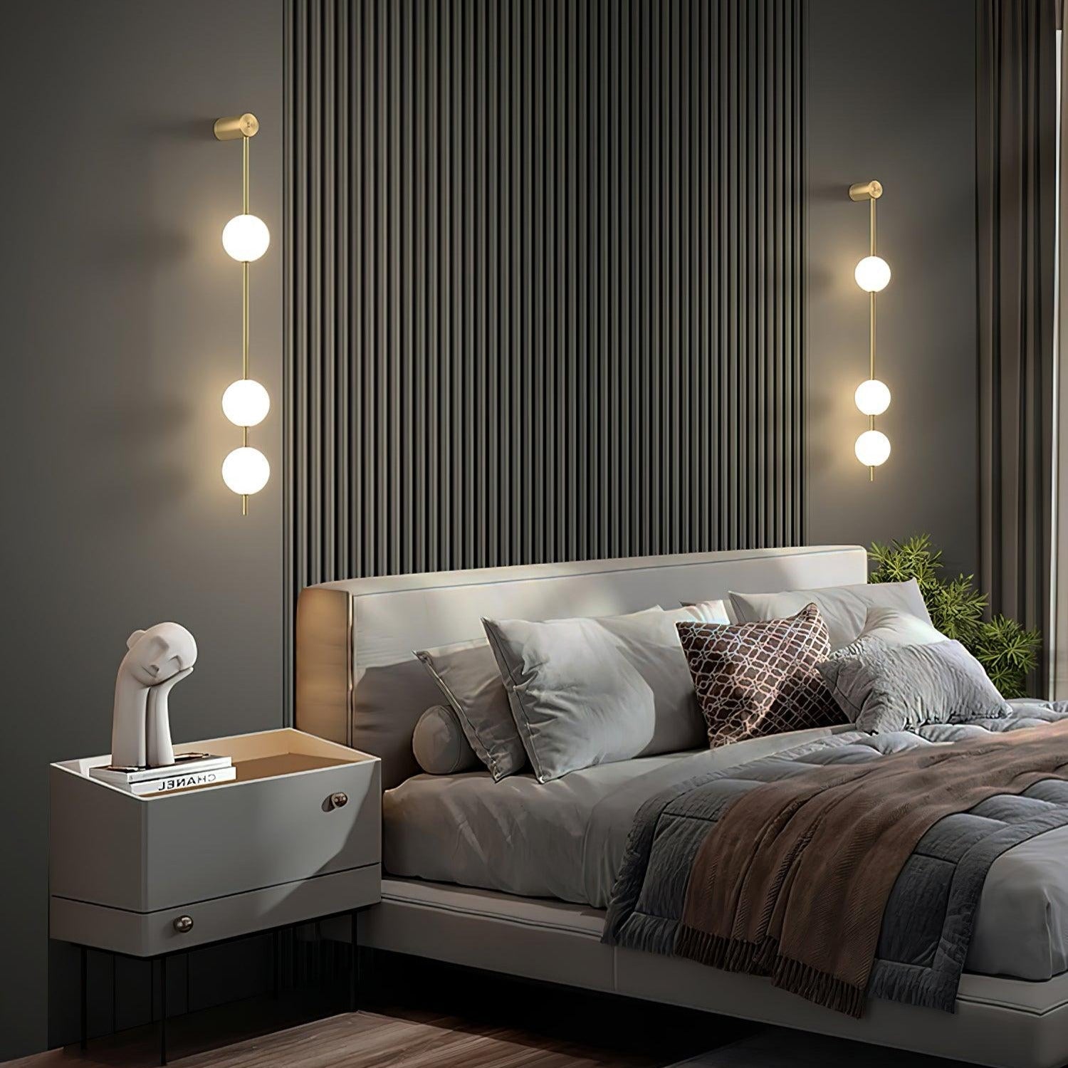 Valentina Vertical Balls Wall Lamp - Lamp Copper