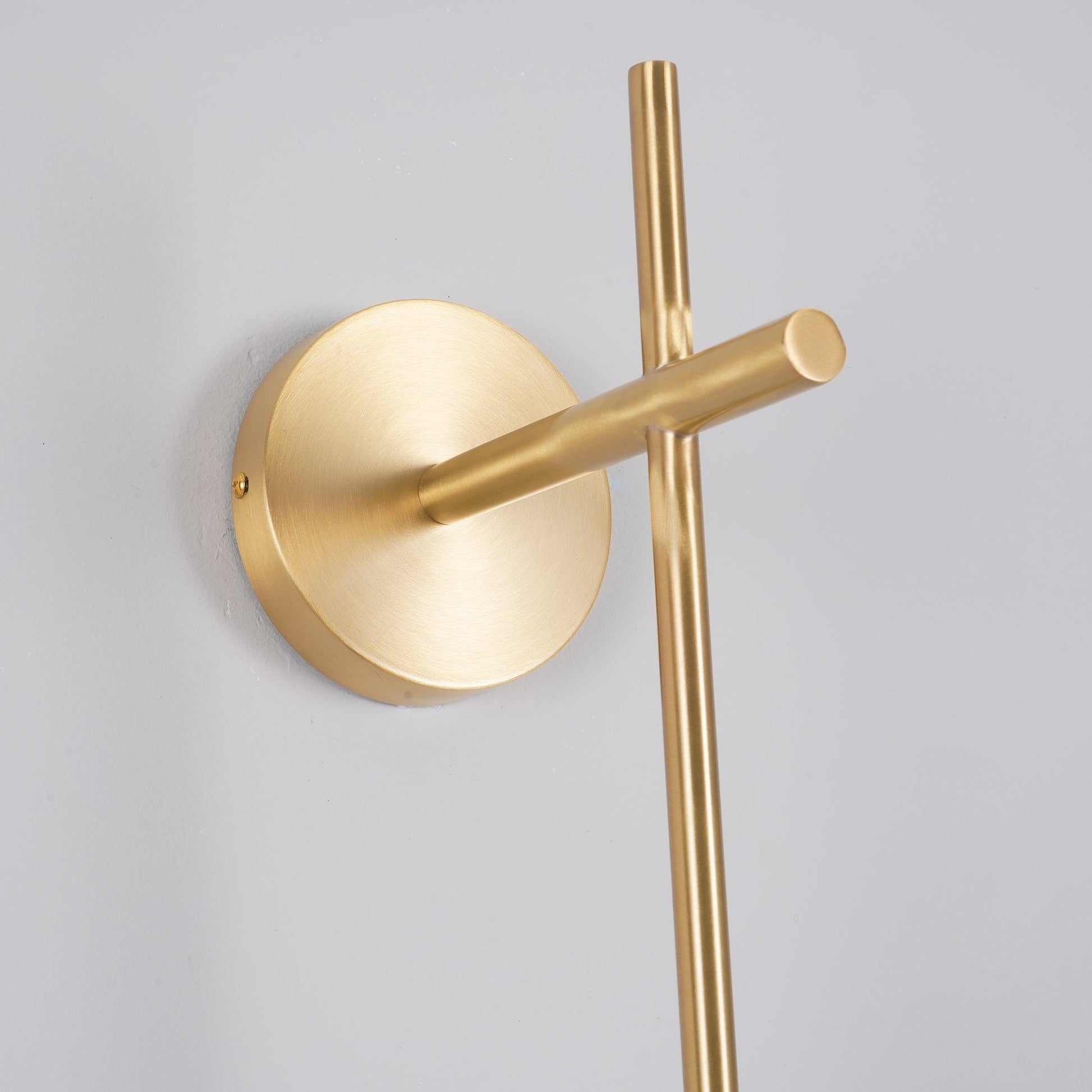 Cerin Vertical Globe Wall Lamp - Lamp Copper