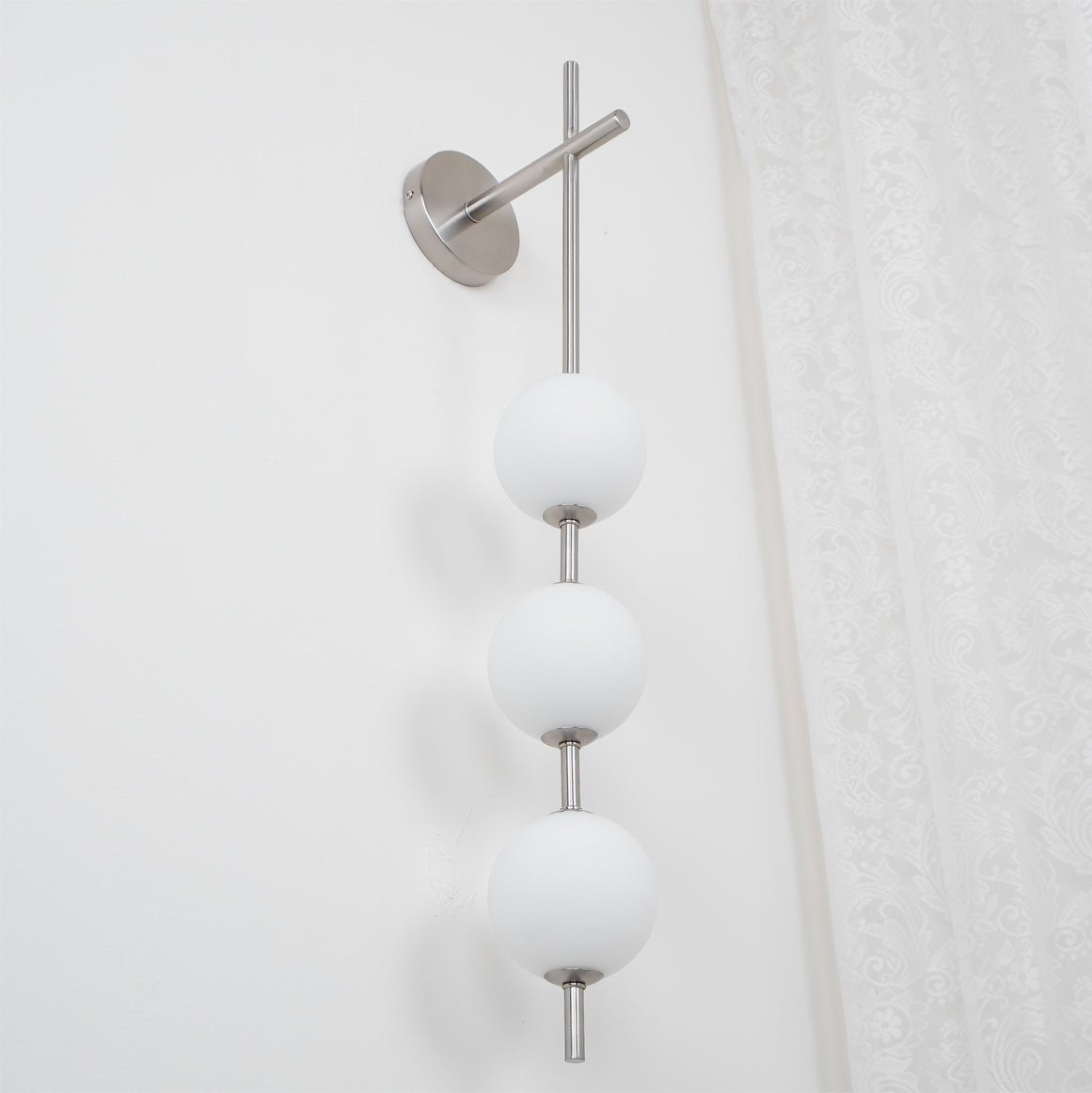Cerin Vertical Globe Wall Lamp - Lamp Copper