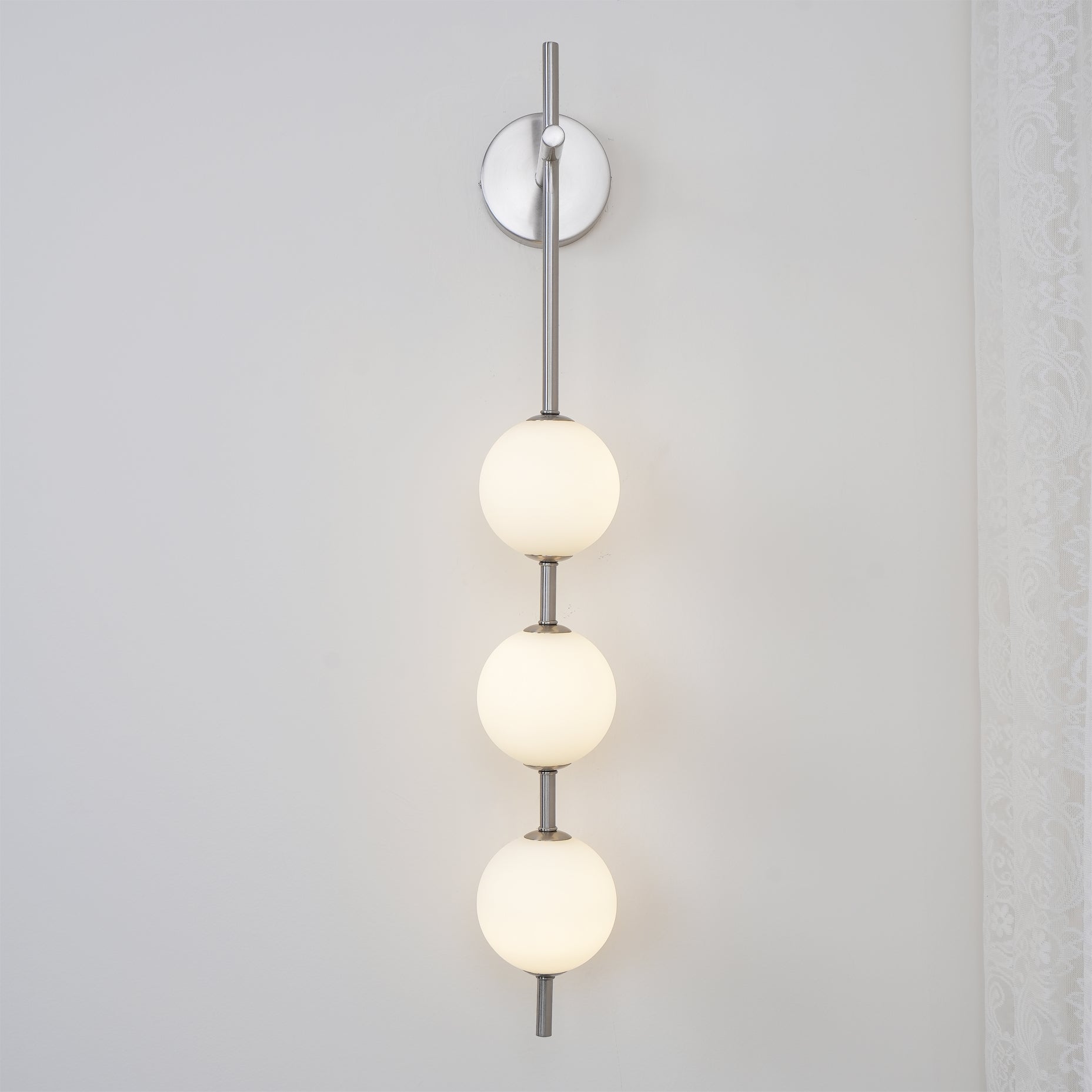 Cerin Vertical Globe Wall Lamp - Lamp Copper