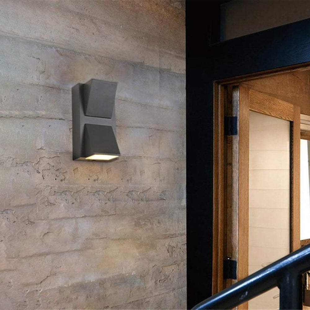 Vexto Modern Black Metal LED Outdoor Wall Lamp - Lamp Copper