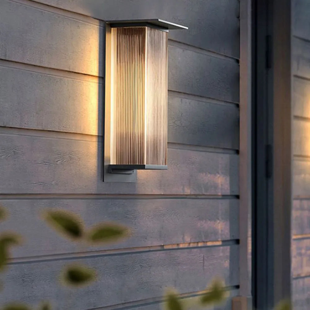 Ray Modern Rectangular Metal Outdoor Wall Lamp, Black - Lamp Copper