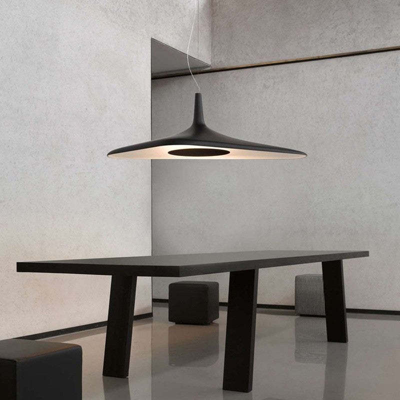 Arisha Modern Minimalist ResinCreative Pendant Light, Black/White - Lamp Copper
