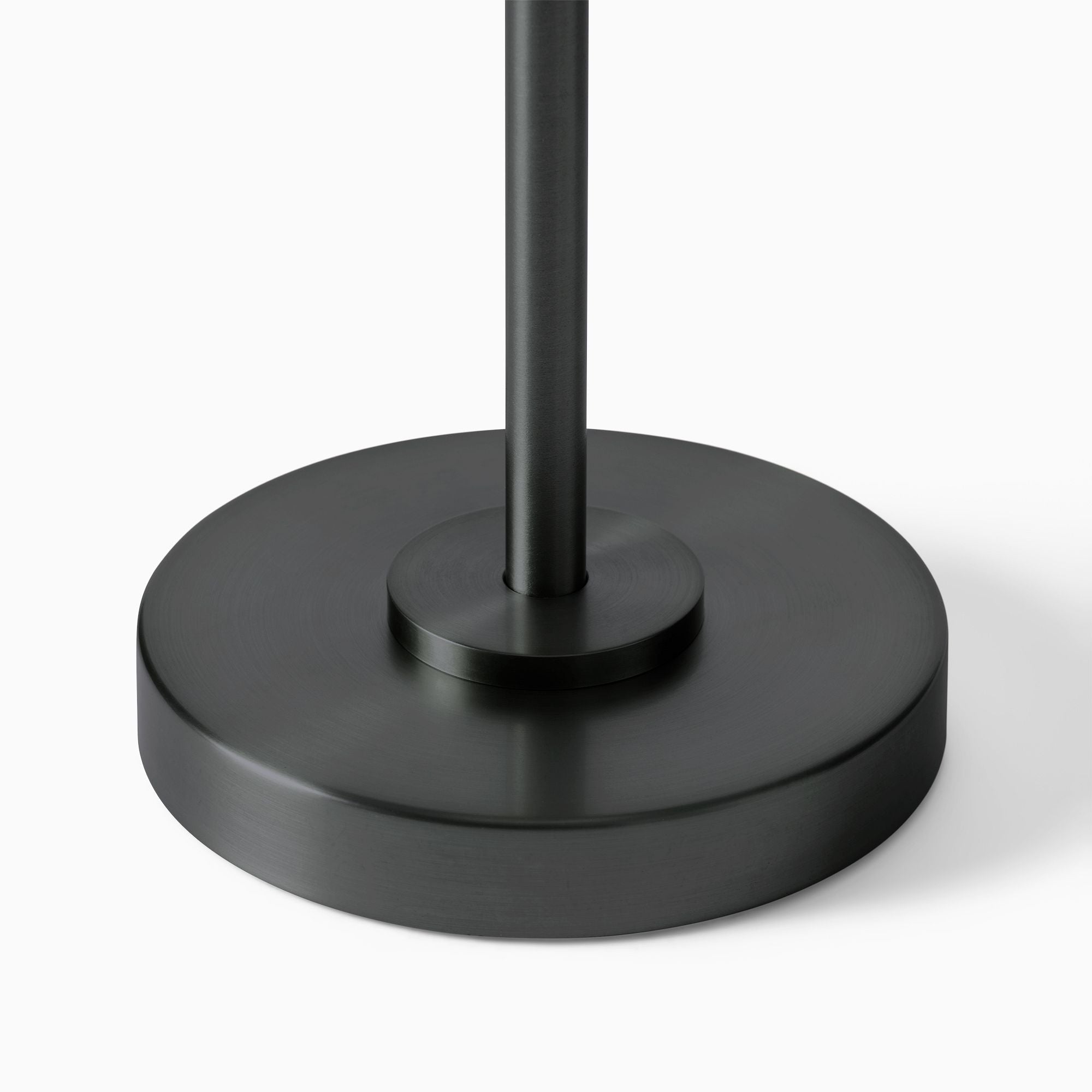 Vector Metal Linen Shade Floor Lamp