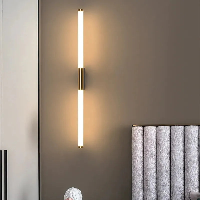 Moren Minimalist Linear Metal Wall Lamp, Gold - Lamp Copper