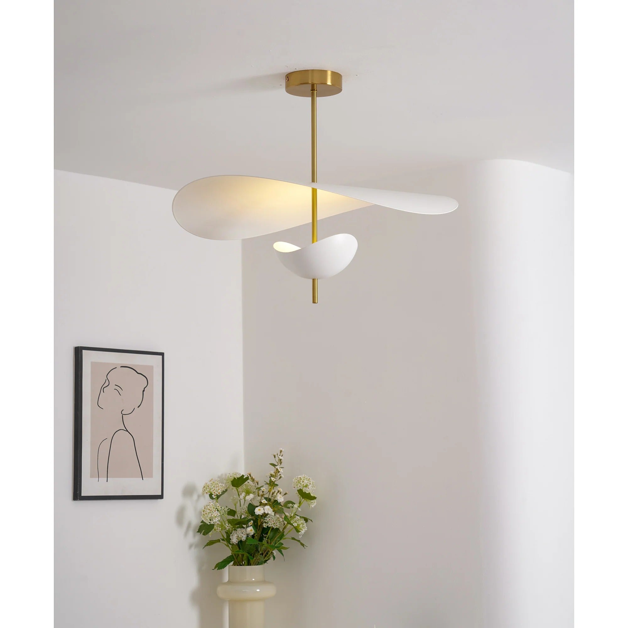 Unorara Nordic Floating Pendant Lamp